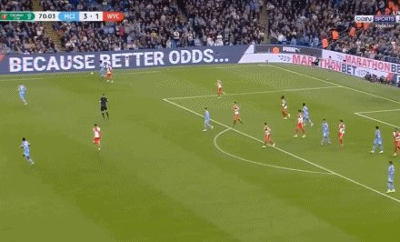 1632260335601031881.gif
